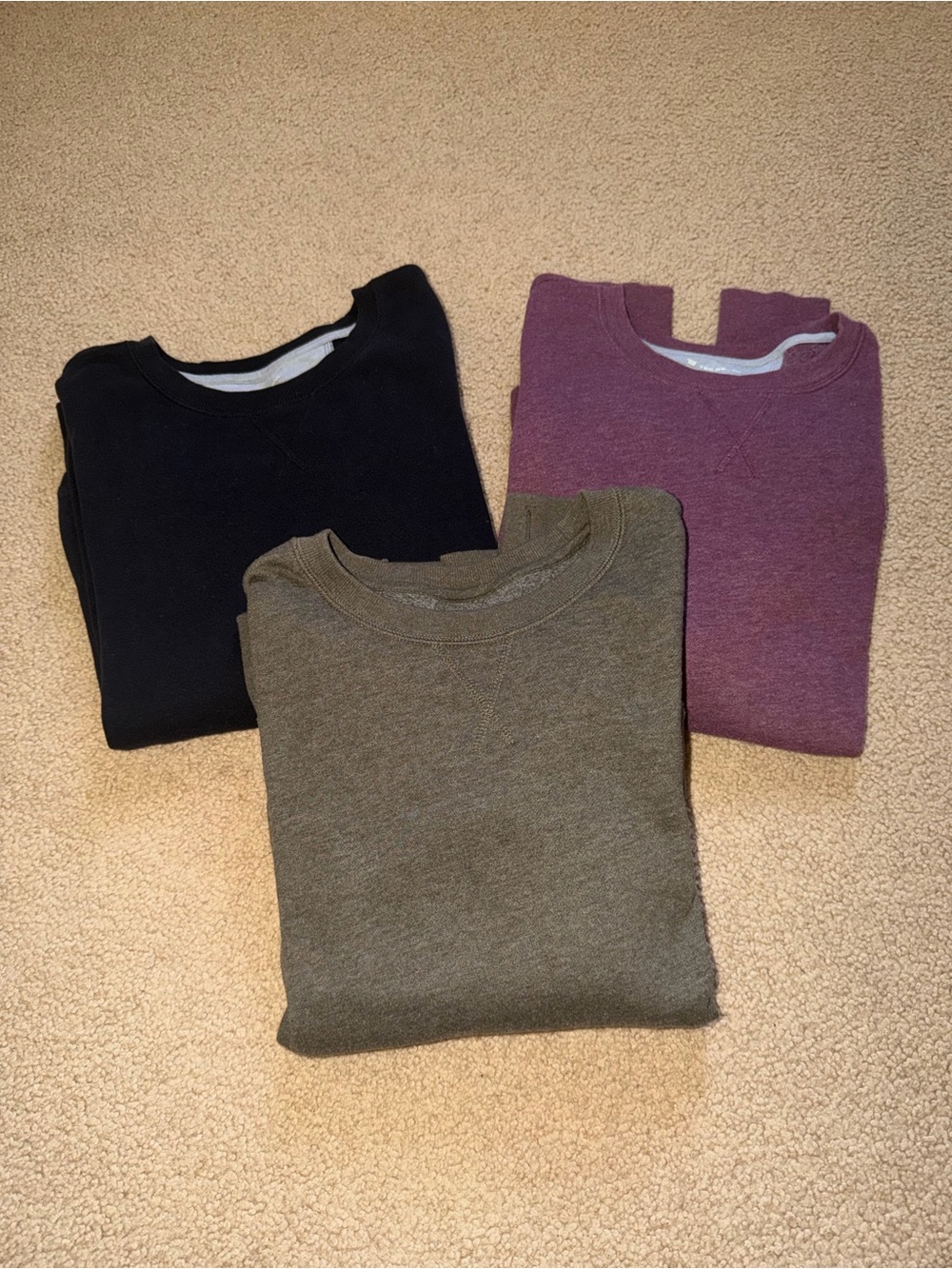 Women's Sweatshirts - 3. Tek Gear Medium. Maroon; Black; Green. Women's Medium